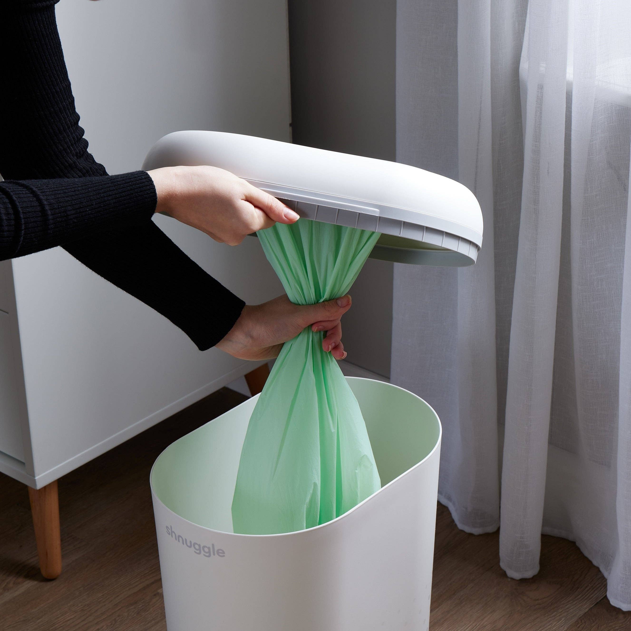 Shnuggle Eco-Touch Nappy Bin, Cassette-Free Nappy Disposal