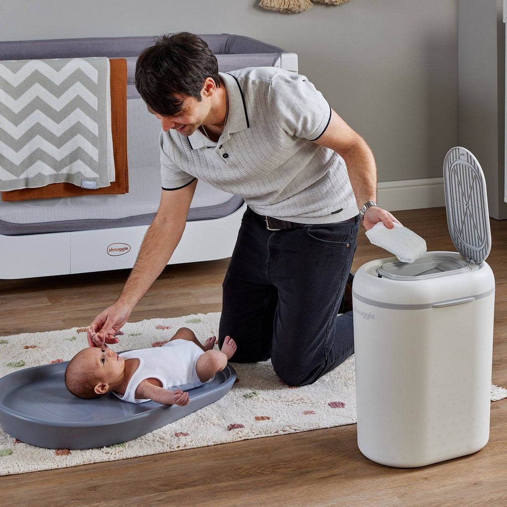 Shnuggle Eco-Touch Nappy Bin, Cassette-Free Nappy Disposal