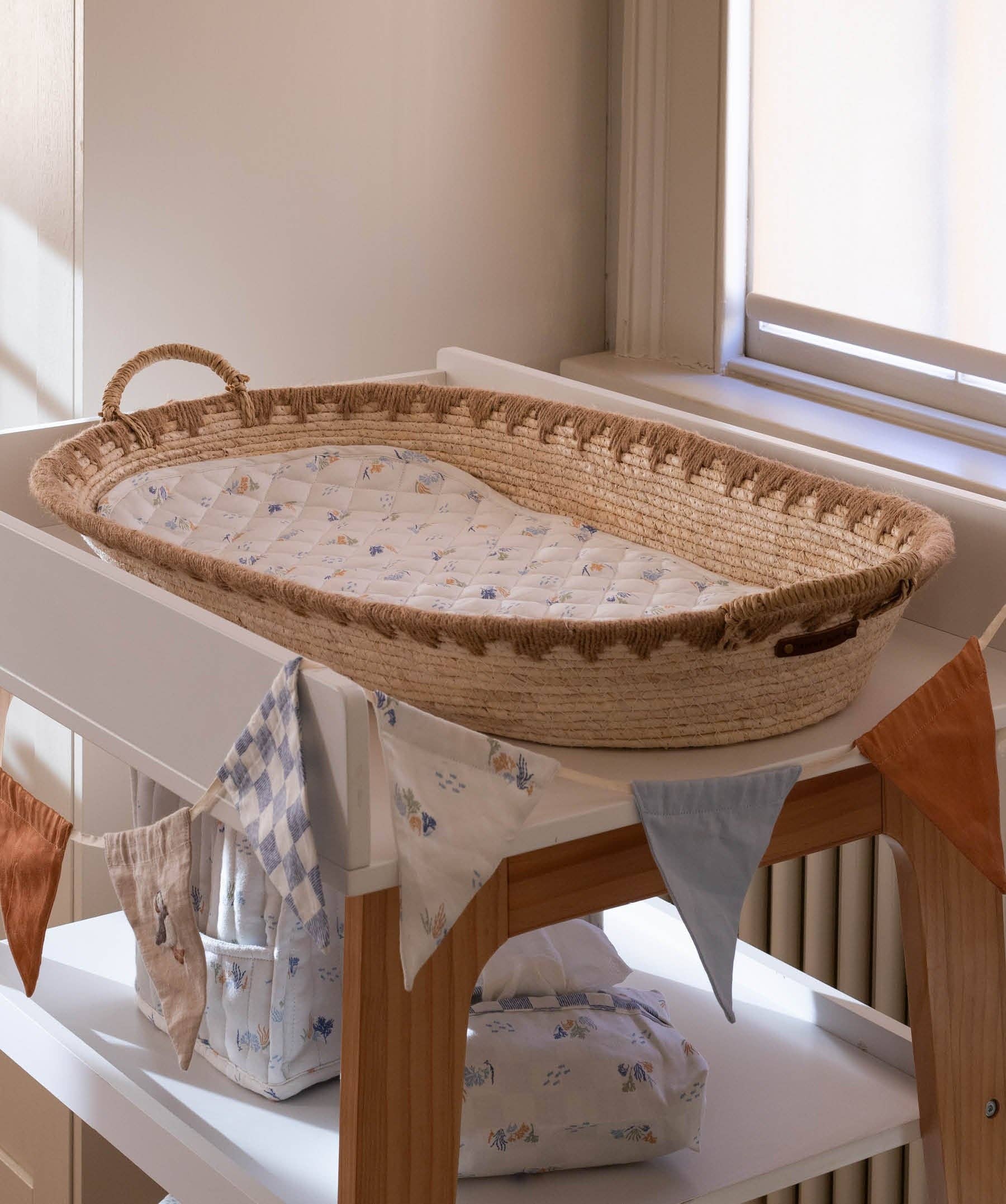Avery Row Maize Changing Basket - Natural